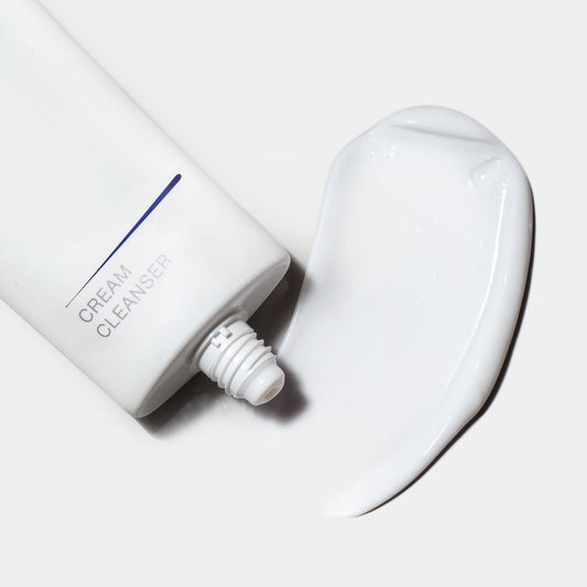 iS Clinical : Crème nettoyante 120 ml