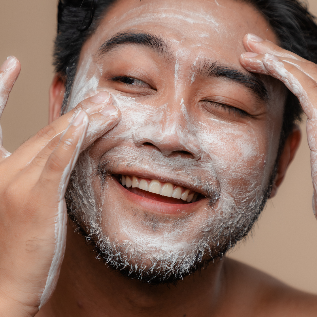Healthy Skin, Happy Dad: Must-Have Skincare Gifts to Pamper Dad This Father's Day
