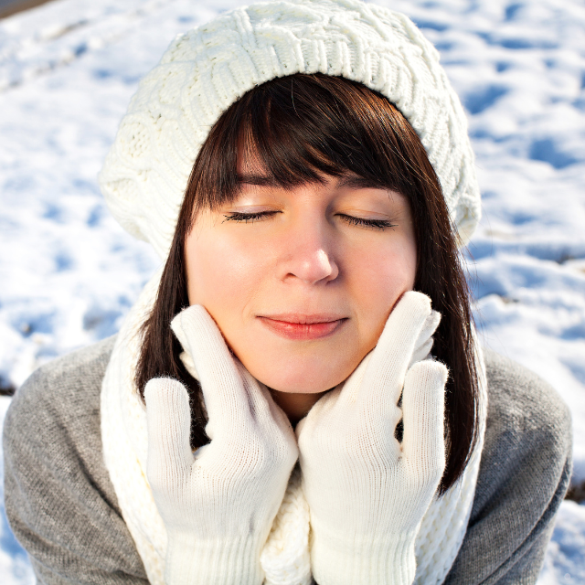 Winter Skincare Tips to Combat Dryness During the Holidays